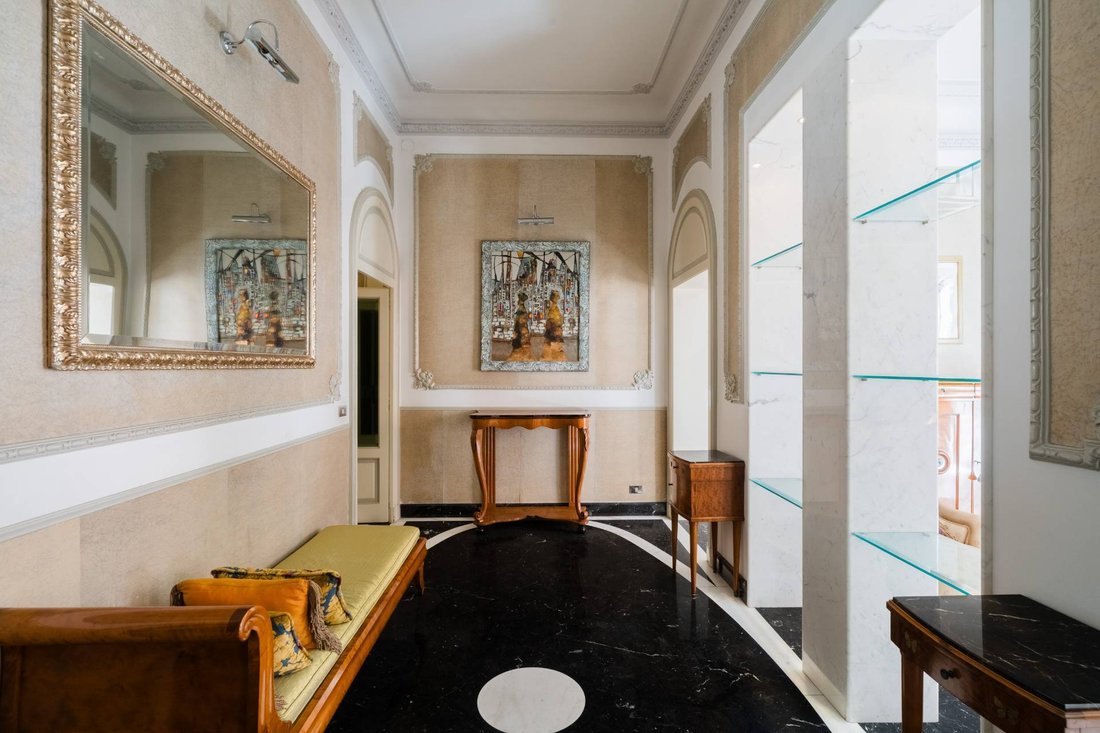 Apartment in Madonnella, Bari, Apulia 3 - 17533154