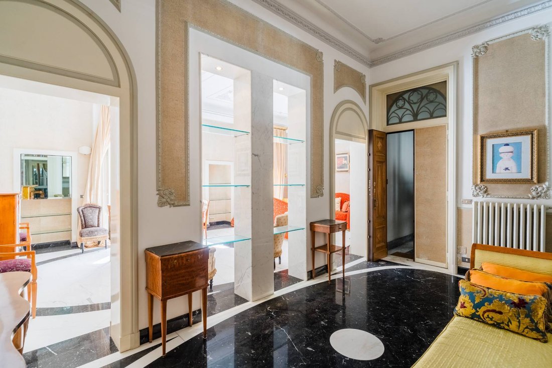 Apartment in Madonnella, Bari, Apulia 2 - 17533154
