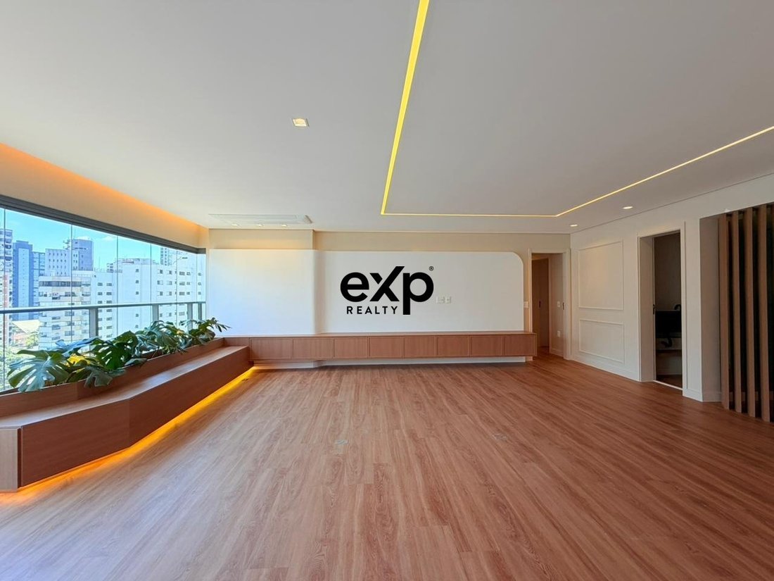 Apartment in São Paulo, State of São Paulo, Brazil 1 - 17805904