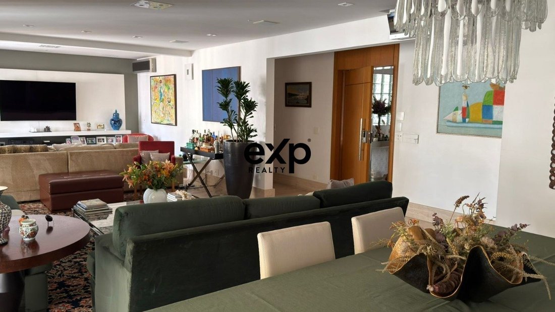 Apartment in São Paulo, State of São Paulo, Brazil 2 - 17806285