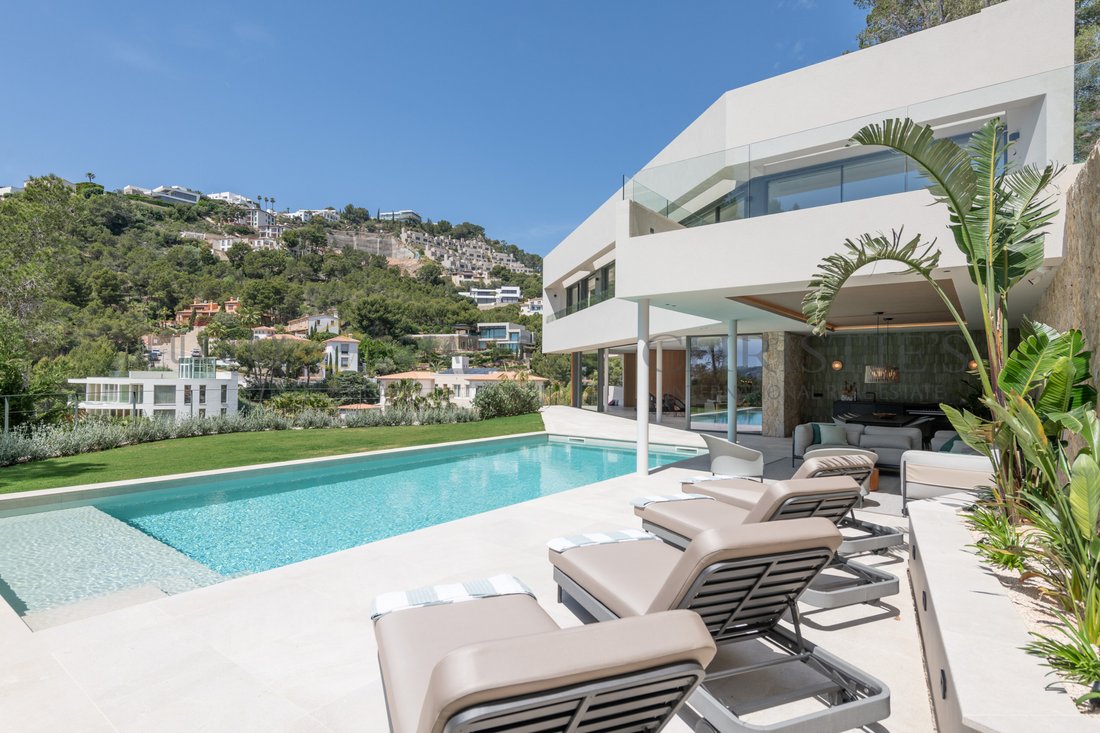 Villa in Port d'Andratx, Andratx, Balearic Islands 1 - 17810397