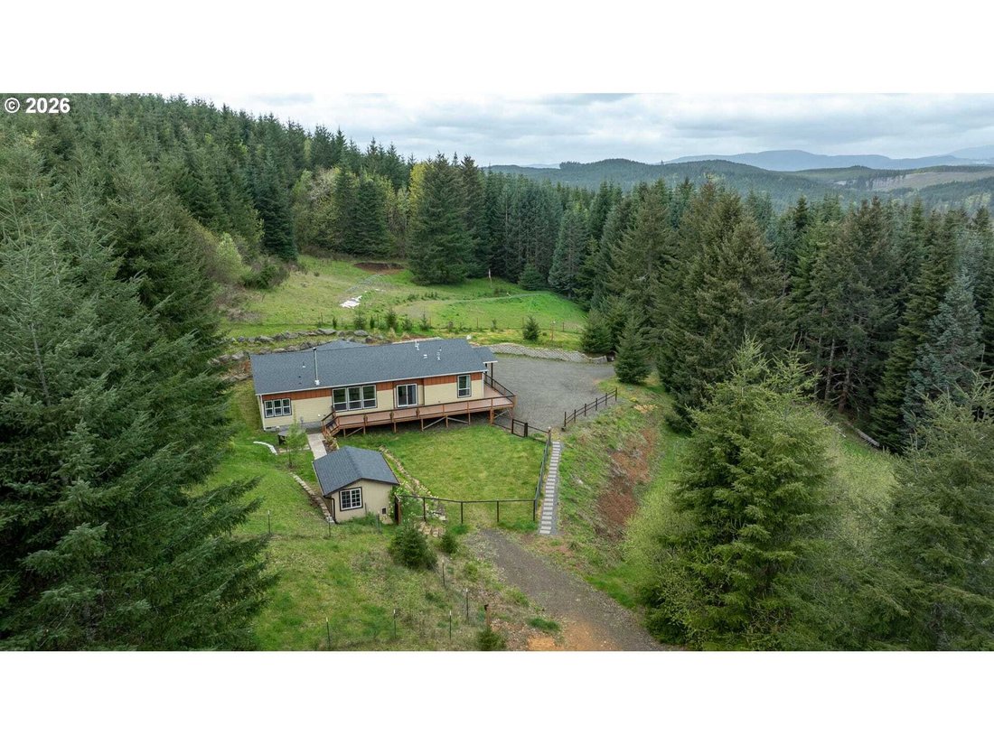 House in Grand Ronde, Oregon, United States 1 - 17808546