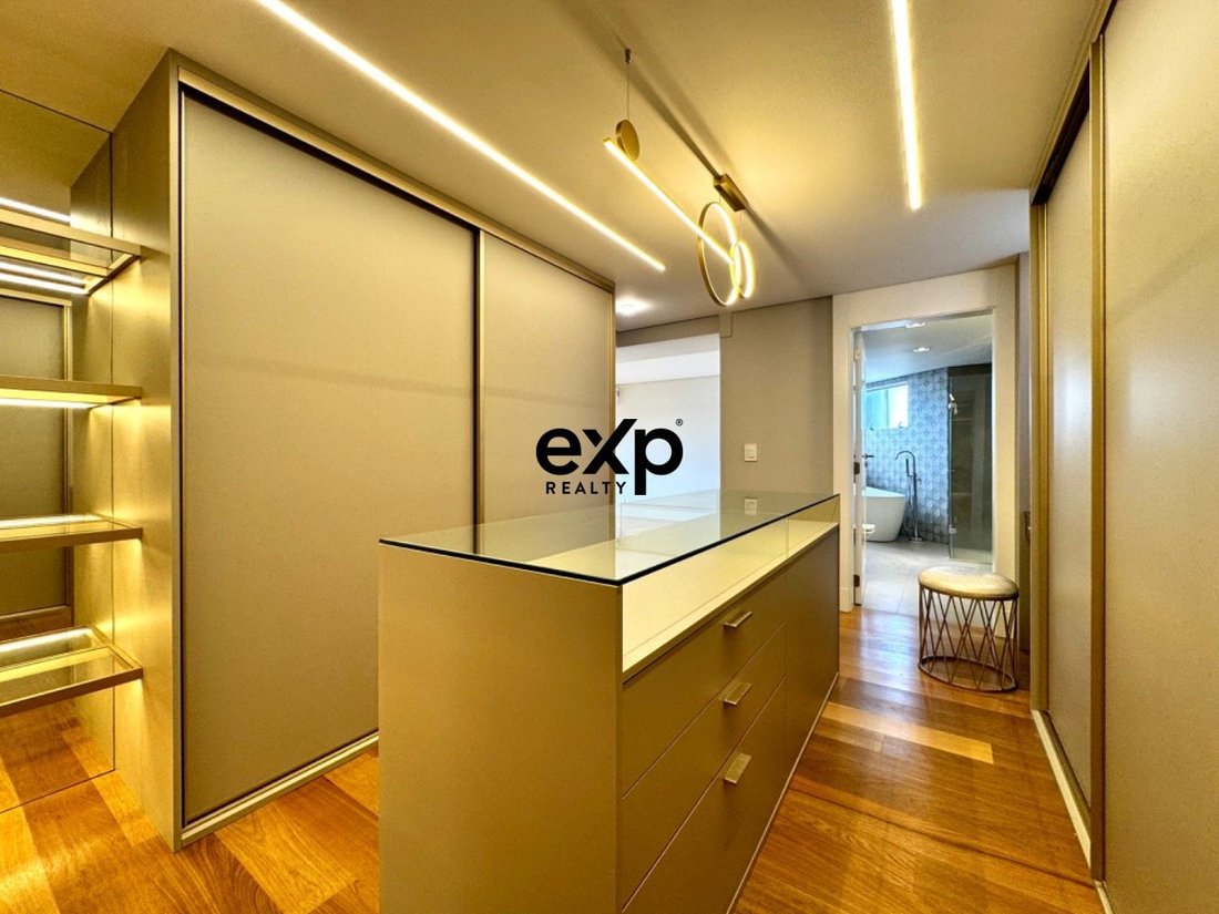 Apartment in Curitiba, State of Paraná, Brazil 2 - 17804598