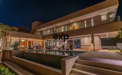 House in Vinhedo, State of São Paulo, Brazil 1