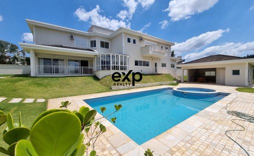 House in Condomínio Estância Marambaia, State of São Paulo, Brazil 1