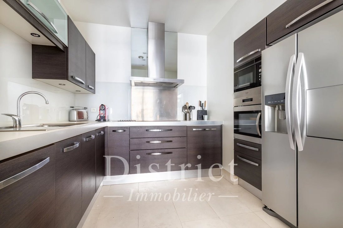 Apartment in Parc Monceau, Paris 8e Arrondissement, Paris 5 - 17810233