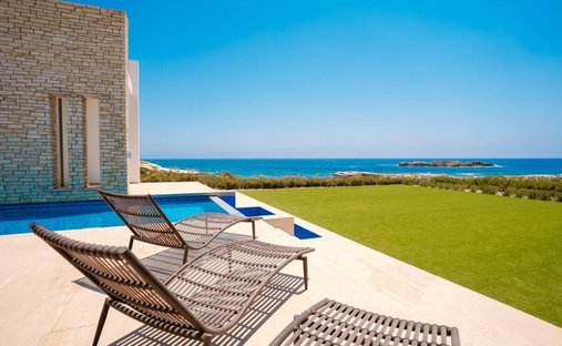 Villa in Peyia, Paphos, Cyprus 1