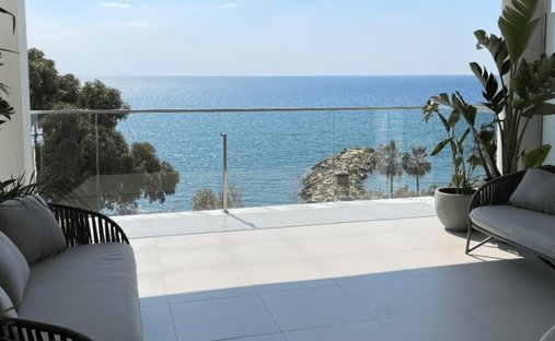 Apartment in Agios Tychon, Limassol, Cyprus 1