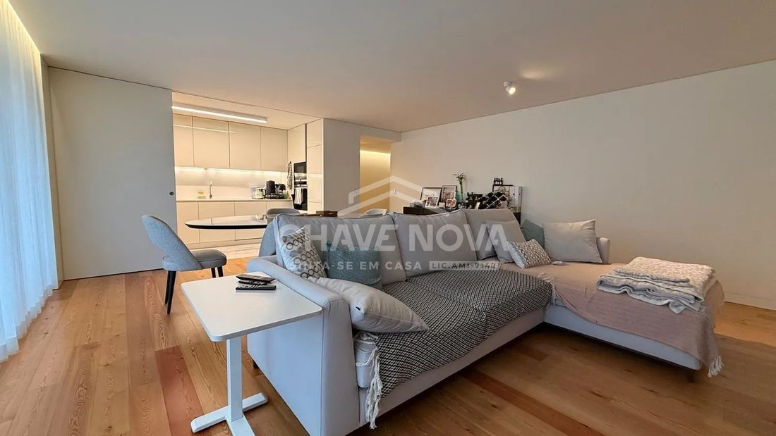 Apartment in Paranhos, Porto District, Portugal 3 - 17809347