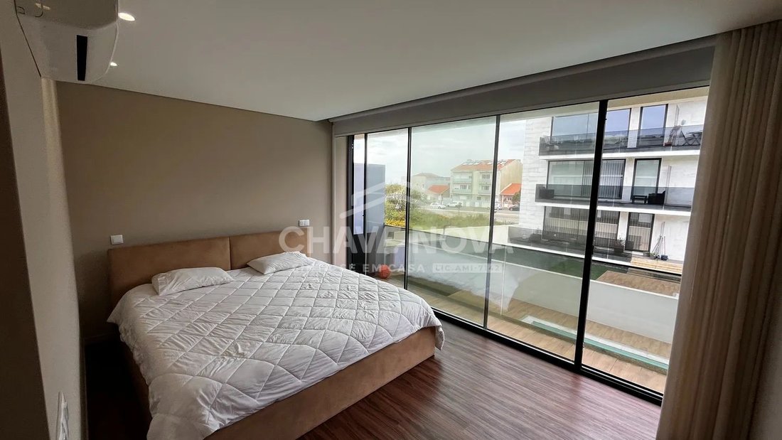 Apartment in Santa Marinha e Sao Pedro da Afurada, Porto District, Portugal 4 - 17809645