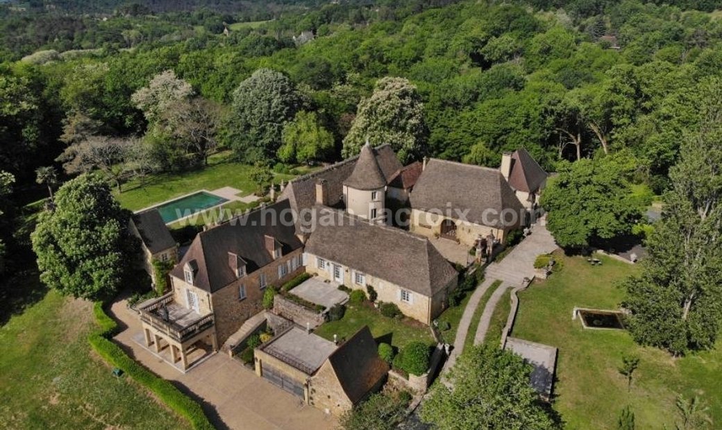 Exclusivity In Its Purest Form!! Overlooking A Private Valley, This 17 Th Century Manor Offers Total