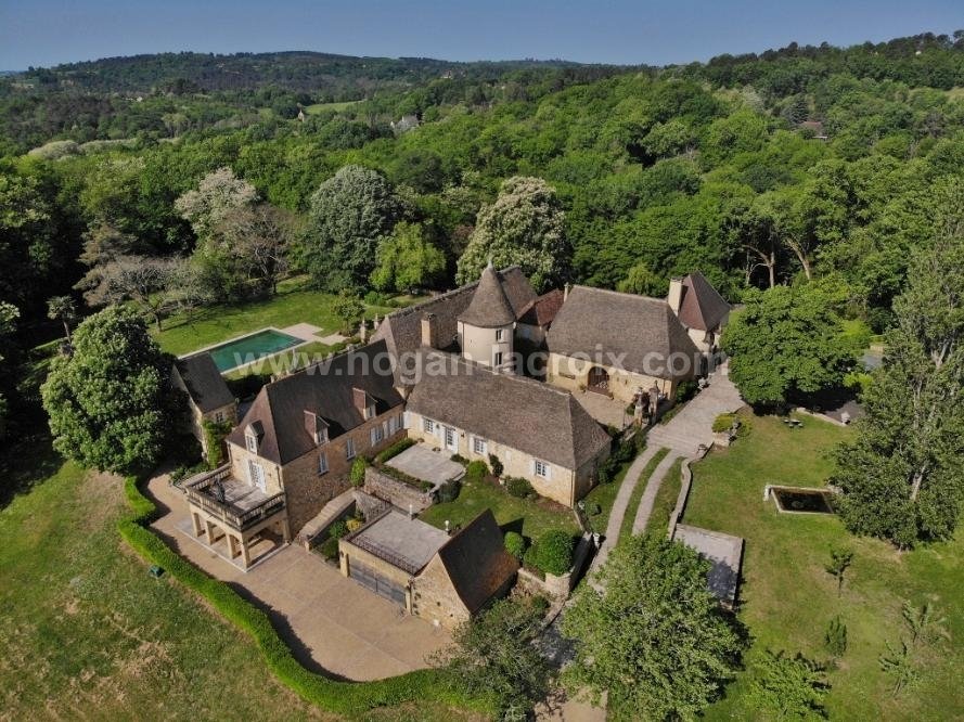 Castle in Sarlat-la-Canéda, Nouvelle-Aquitaine, France 1 - 17809726
