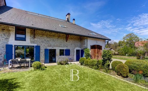 House in Cuvat, Auvergne-Rhône-Alpes, France 1
