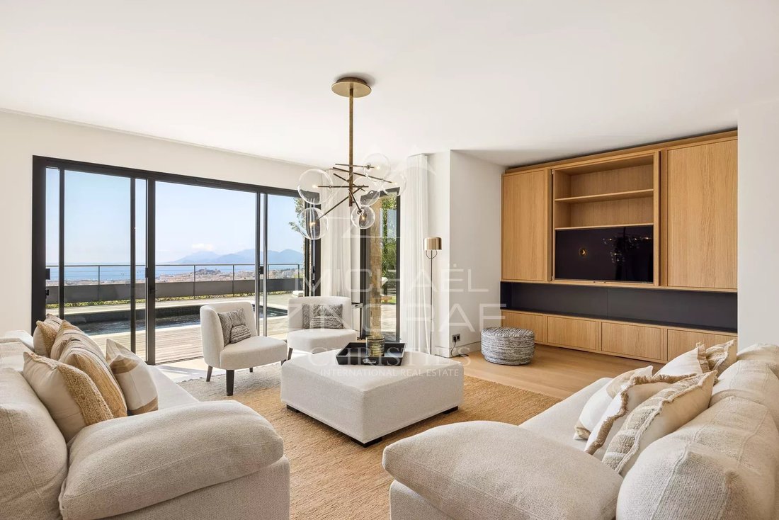 House in Cannes, Provence-Alpes-Côte d'Azur, France 4 - 17725589