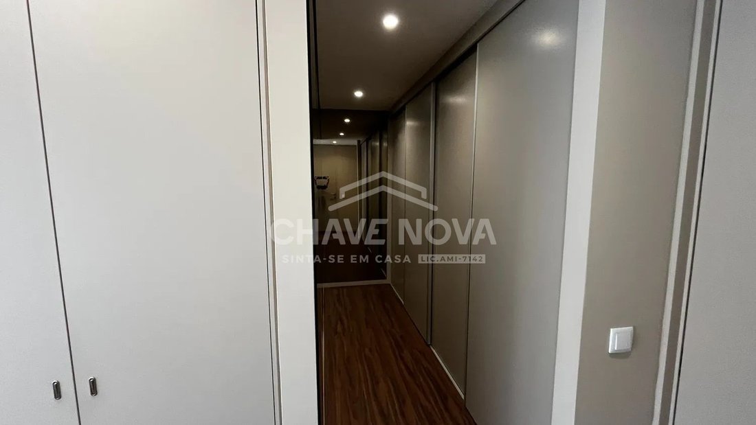 Apartment in Santa Marinha e Sao Pedro da Afurada, Porto District, Portugal 3 - 17809645