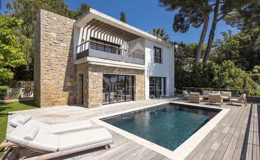 House in Cannes, Provence-Alpes-Côte d'Azur, France 1