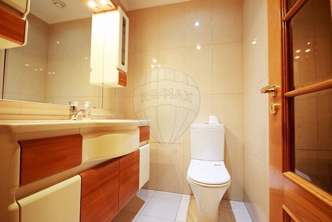 Apartment in Parque das Nacoes, Lisbon, Portugal 3 - 17808972
