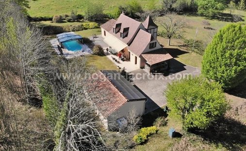 Exclusivity In Its Purest Form!! Overlooking A Private Valley, This 17 Th Century Manor Offers Total