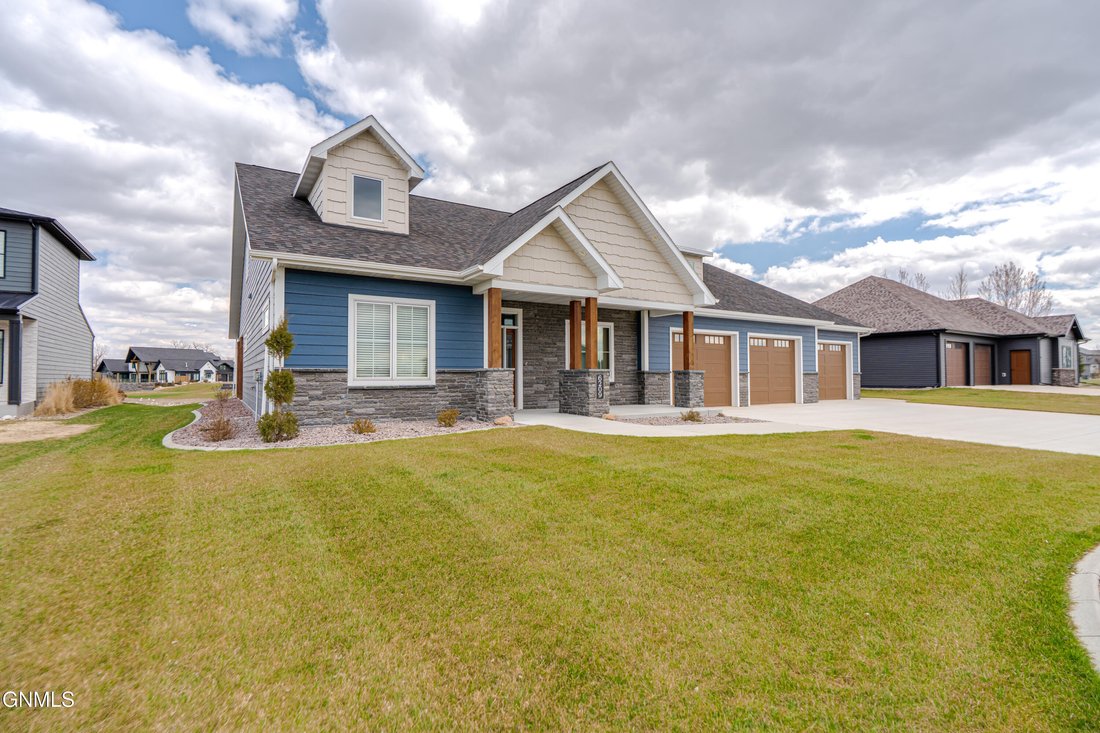 House in Bismarck, North Dakota, United States 1 - 17809918