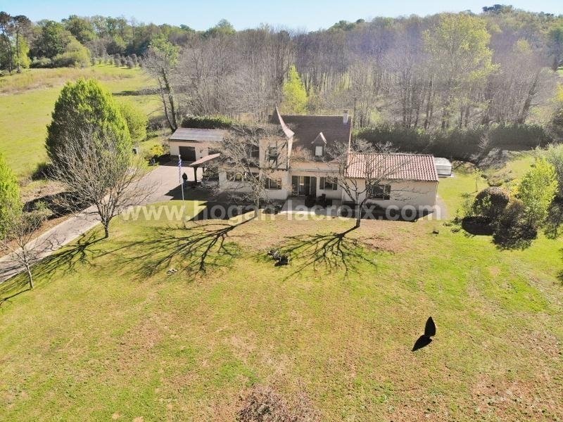 House in Sarlat-la-Canéda, Nouvelle-Aquitaine, France 1 - 17809749