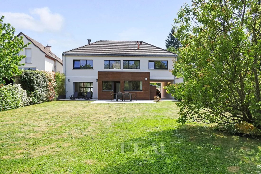 House in Les Loges-en-Josas, Ile-de-France, France 1 - 17808253