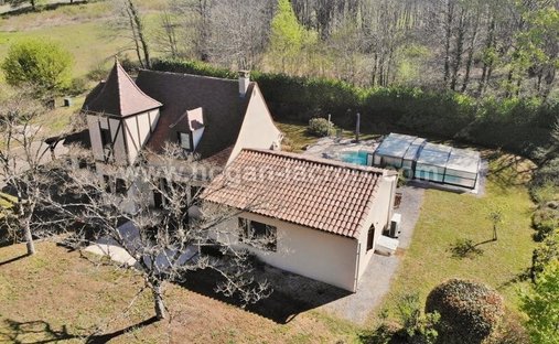 Exclusivity In Its Purest Form!! Overlooking A Private Valley, This 17 Th Century Manor Offers Total