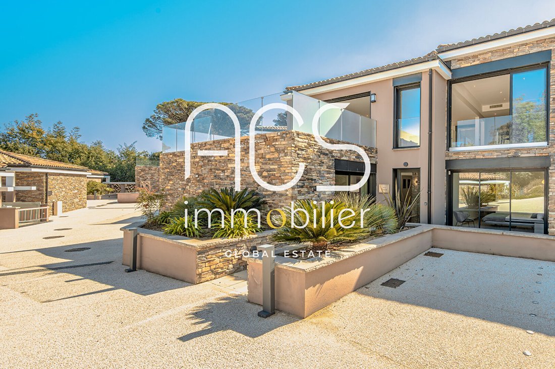 Villa in Gassin, Provence-Alpes-Côte d'Azur, France 3 - 17809953