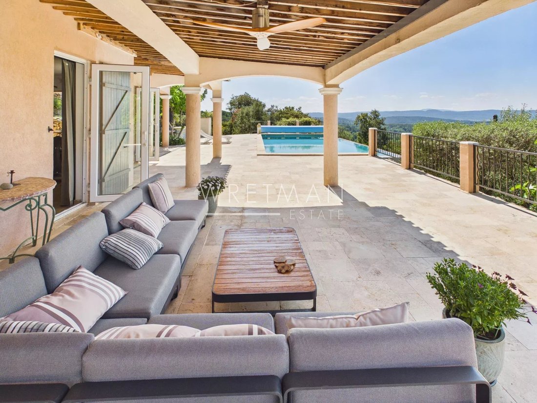 Villa in Cotignac, Provence-Alpes-Côte d'Azur, France 4 - 17810351