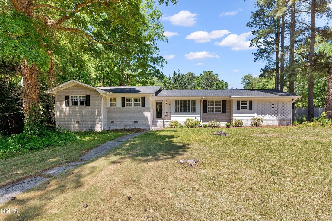 House in Chapel Hill, North Carolina, United States 1 - 17808884