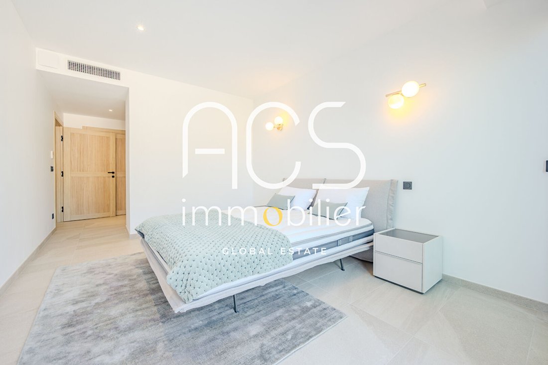 Villa in Gassin, Provence-Alpes-Côte d'Azur, France 4 - 17809953