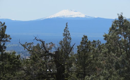 Land in Bend, Oregon, United States 1