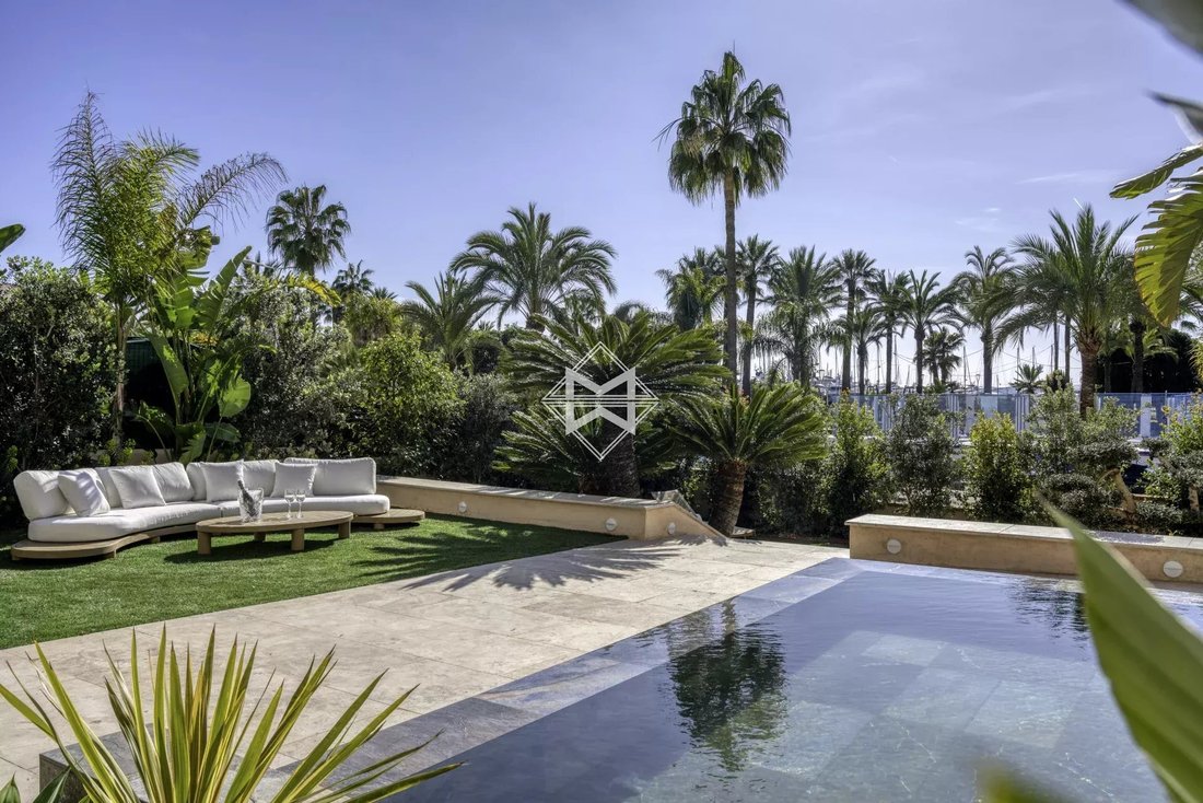 Apartment in Cannes, Provence-Alpes-Côte d'Azur, France 1 - 17357502