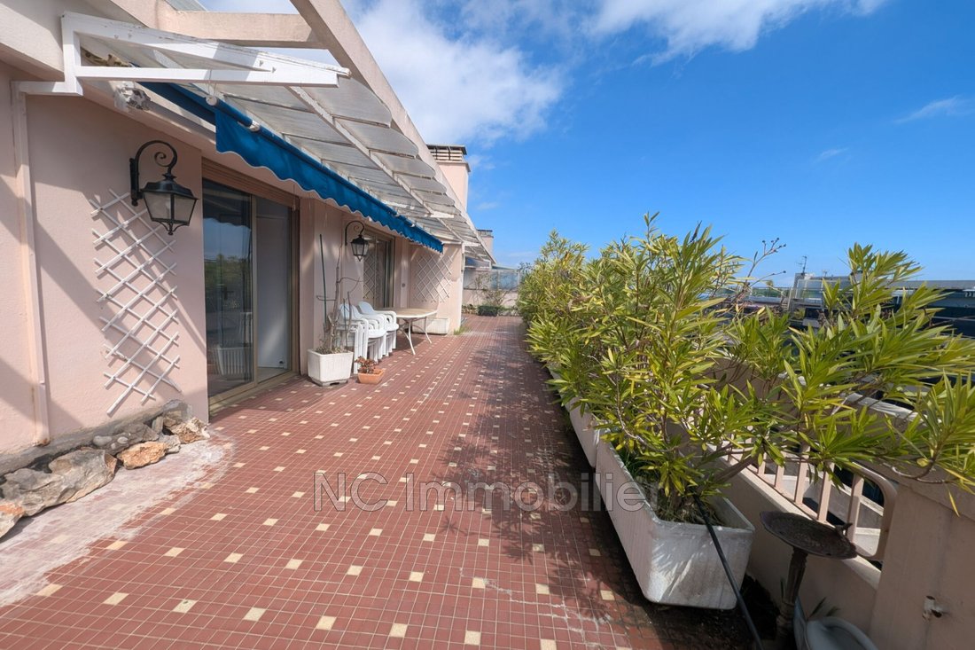 Apartment in Les Cougoulins-Rastines, Antibes, France 4 - 17809593