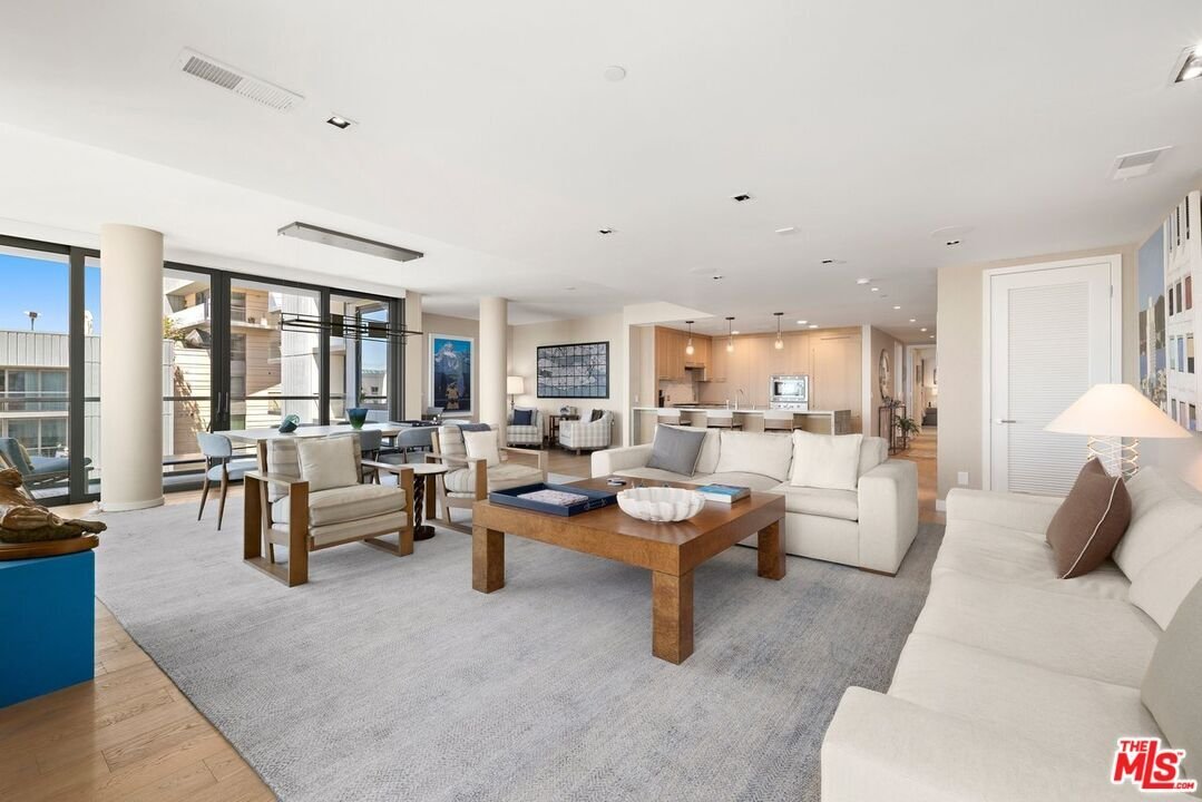 Condo in Santa Monica, California, United States 5 - 17809722