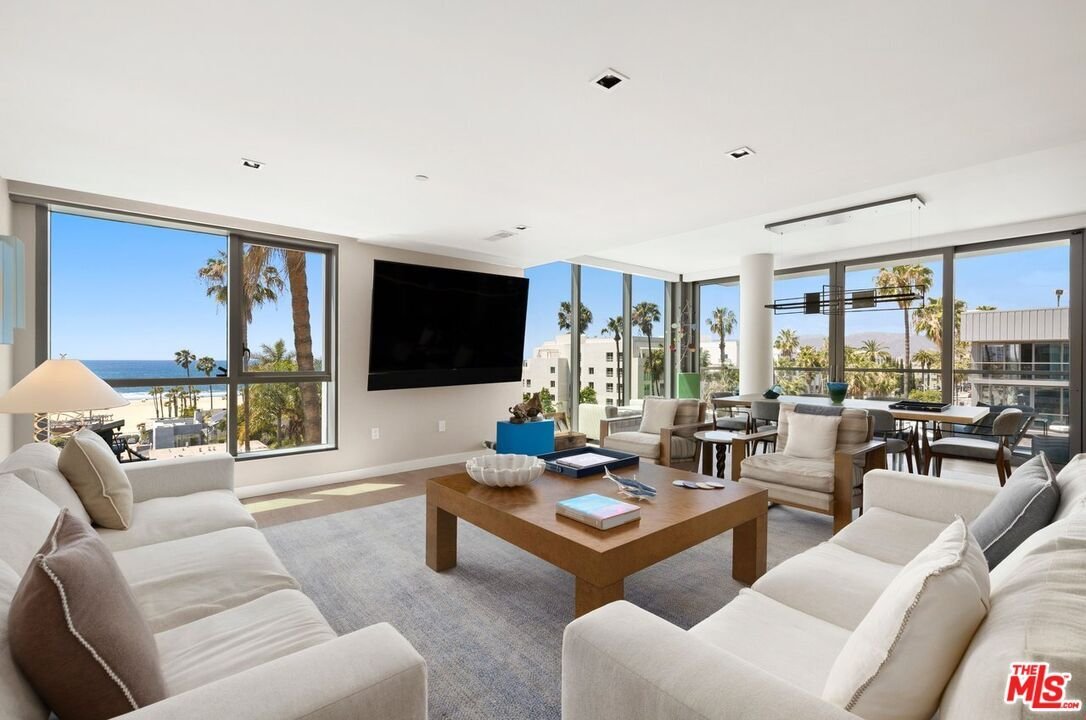 Condo in Santa Monica, California, United States 4 - 17809722