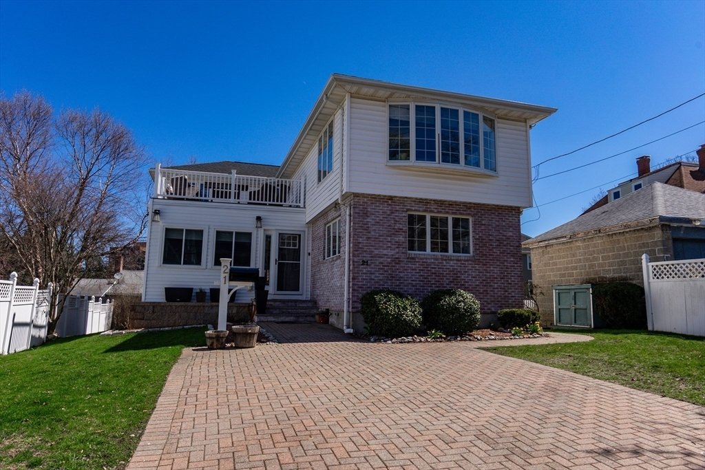House in Winthrop, Massachusetts, United States 1 - 17809506