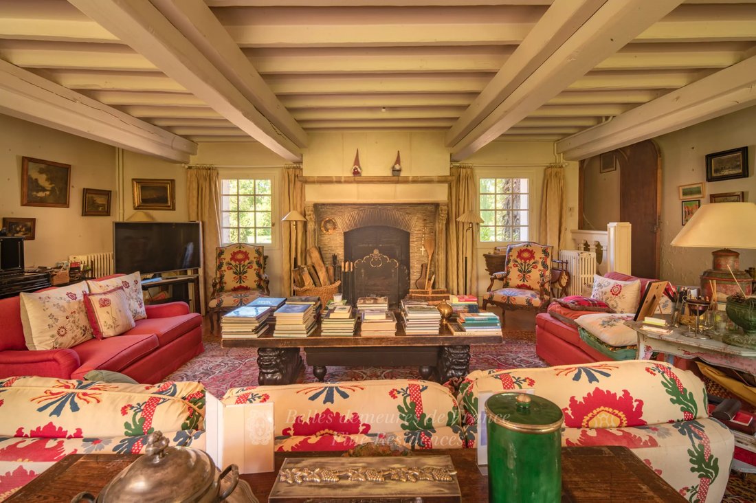 Estate in Les Ecrennes, Ile-de-France, France 5 - 17810452