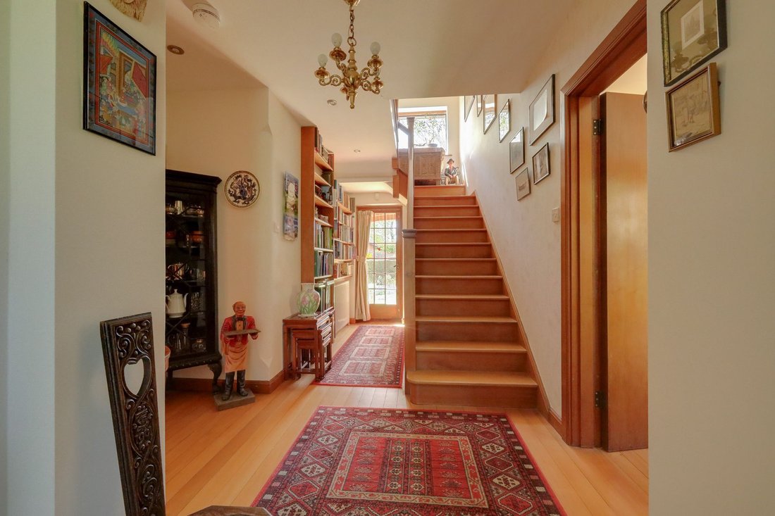 House in Burgess Hill, England 4 - 17810000