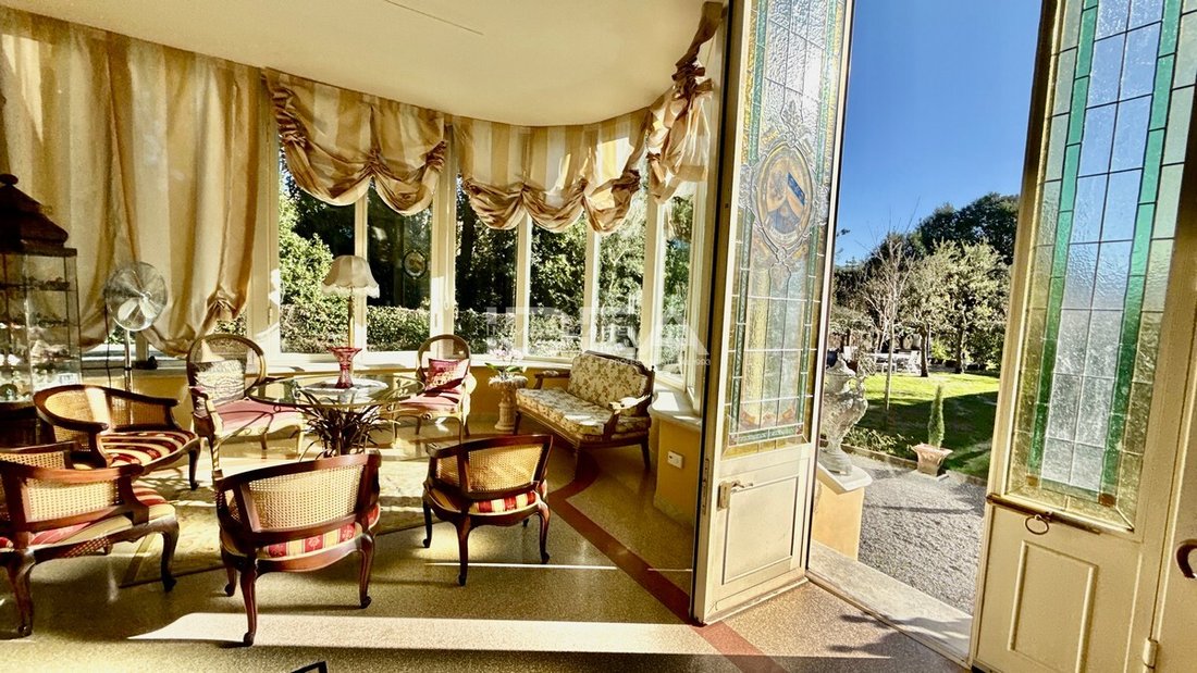 Villa in Historic Center, Lucca, Tuscany 1 - 17424754