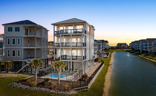 Casa en Ocean Isle Beach, Carolina del Norte, Estados Unidos 1