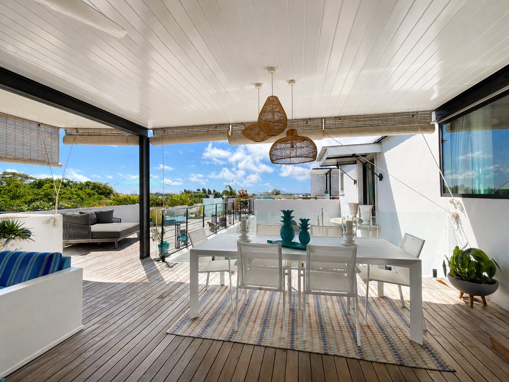 Villa in Grand Gaube, Rivière du Rempart District, Mauritius 1 - 17810477