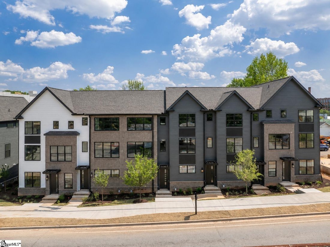Townhouse in Greenville, South Carolina, United States 1 - 17794481