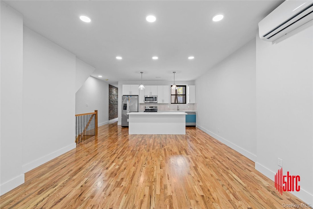 Apartment in New York, New York, United States 5 - 17808514