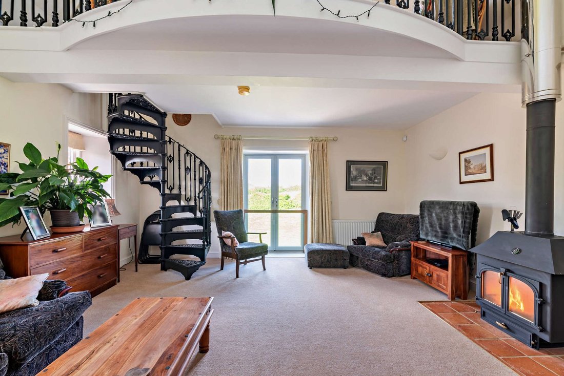 Haus in Bentley, England 4 - 17810240