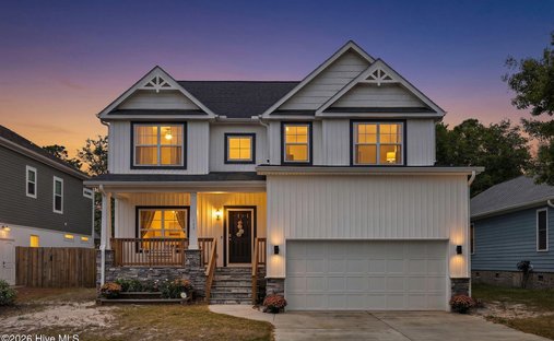 House in Oak Island, North Carolina, United States 1
