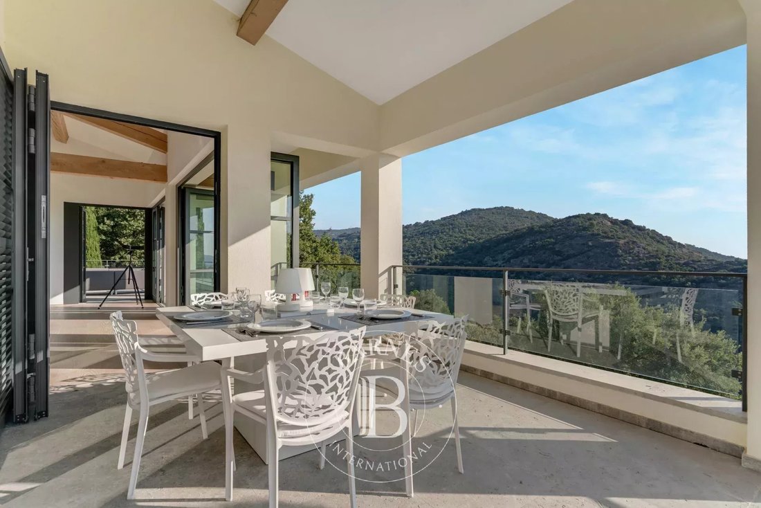 House in Grimaud, Provence-Alpes-Côte d'Azur, France 4 - 17810443