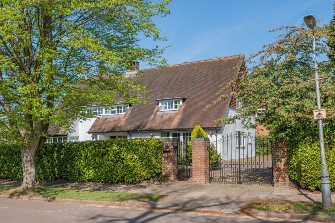 House in St Albans, England 4 - 17810235