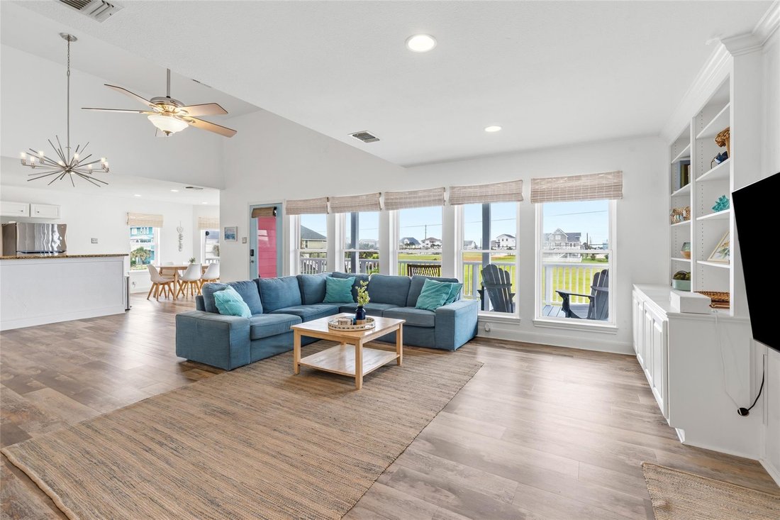 House in Galveston, Texas, United States 4 - 17809403