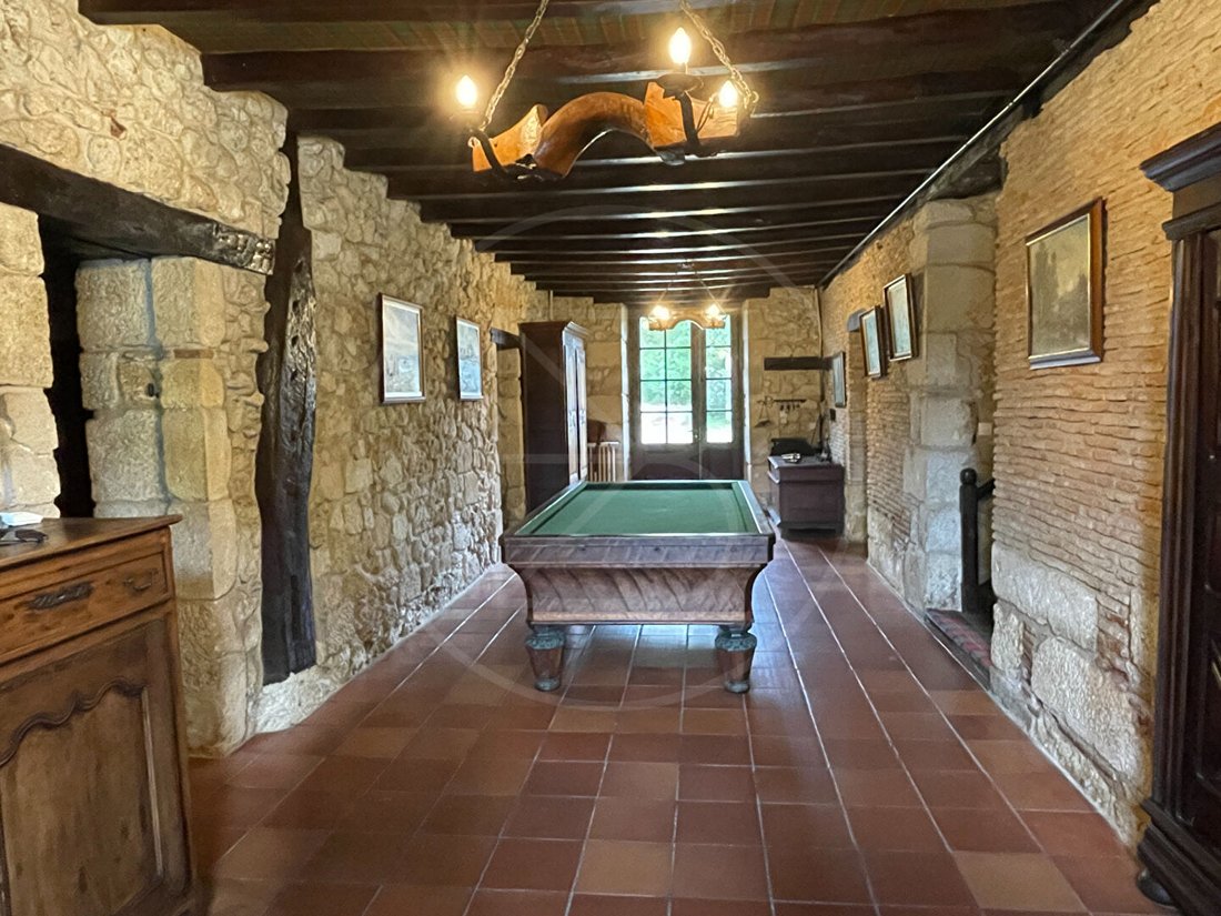 Villa in Bonneville-et-Saint-Avit-de-Fumadières, Neu-Aquitanien, Frankreich 4 - 17809905
