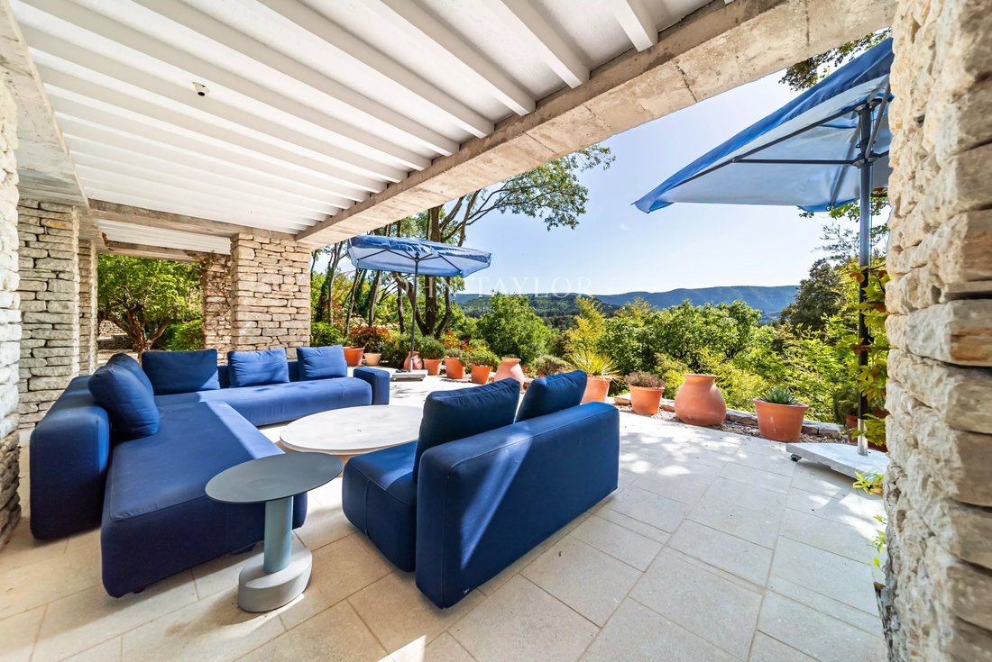Estate in Ménerbes, Provence-Alpes-Côte d'Azur, France 5 - 17810032